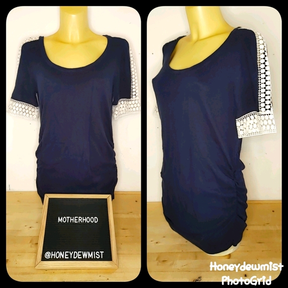 Motherhood Maternity Tops - 🌹5/25🌹MOTHERHOOD MATERNITY Navy Tunic withbLace Detail